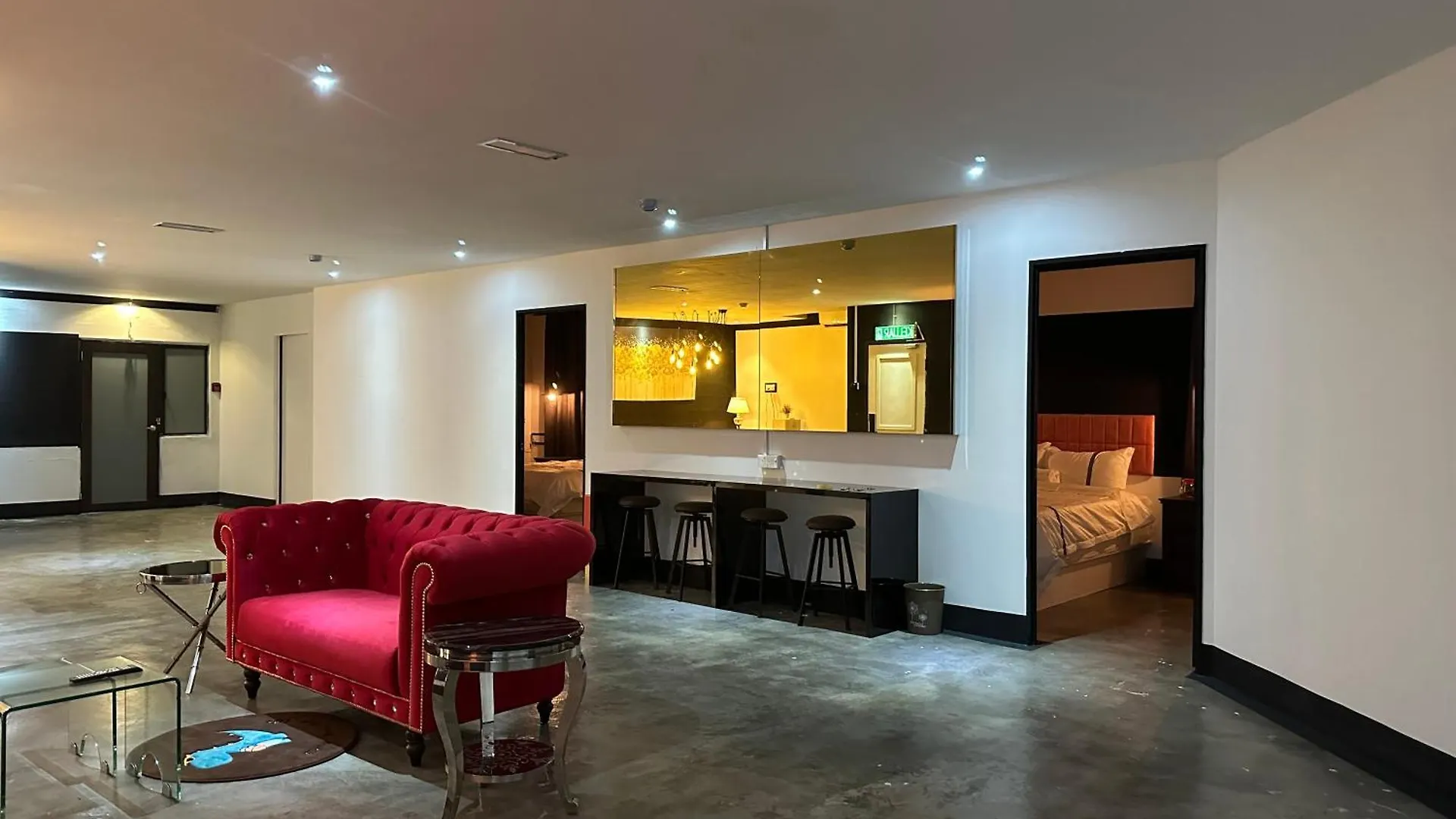 Cj House Station 18 Ipoh Hotel
